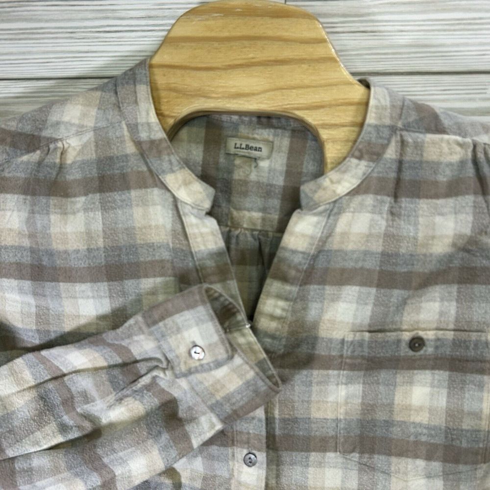 L.L. Bean Women's Whisper Weight Henley Collar Flannel Tan Plaid Sz "XL"